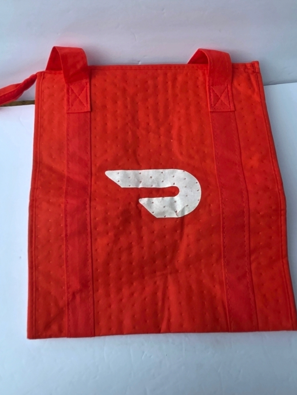 NEW Red Doordash Insulated Food Delivery Bag With Zipper Authentic 13x10x15"